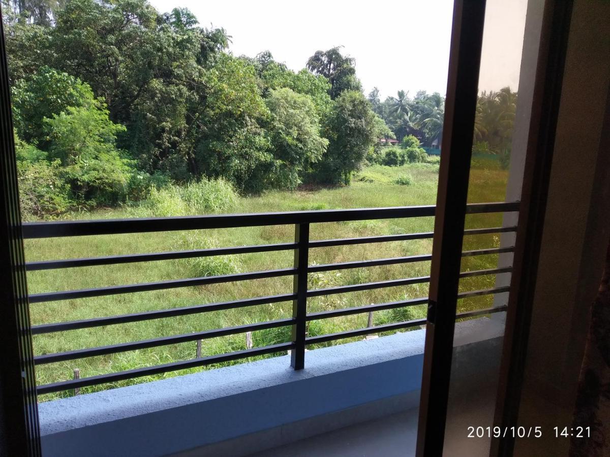 Lotus Hotel Nagaon Beach Alibag Bagian luar foto