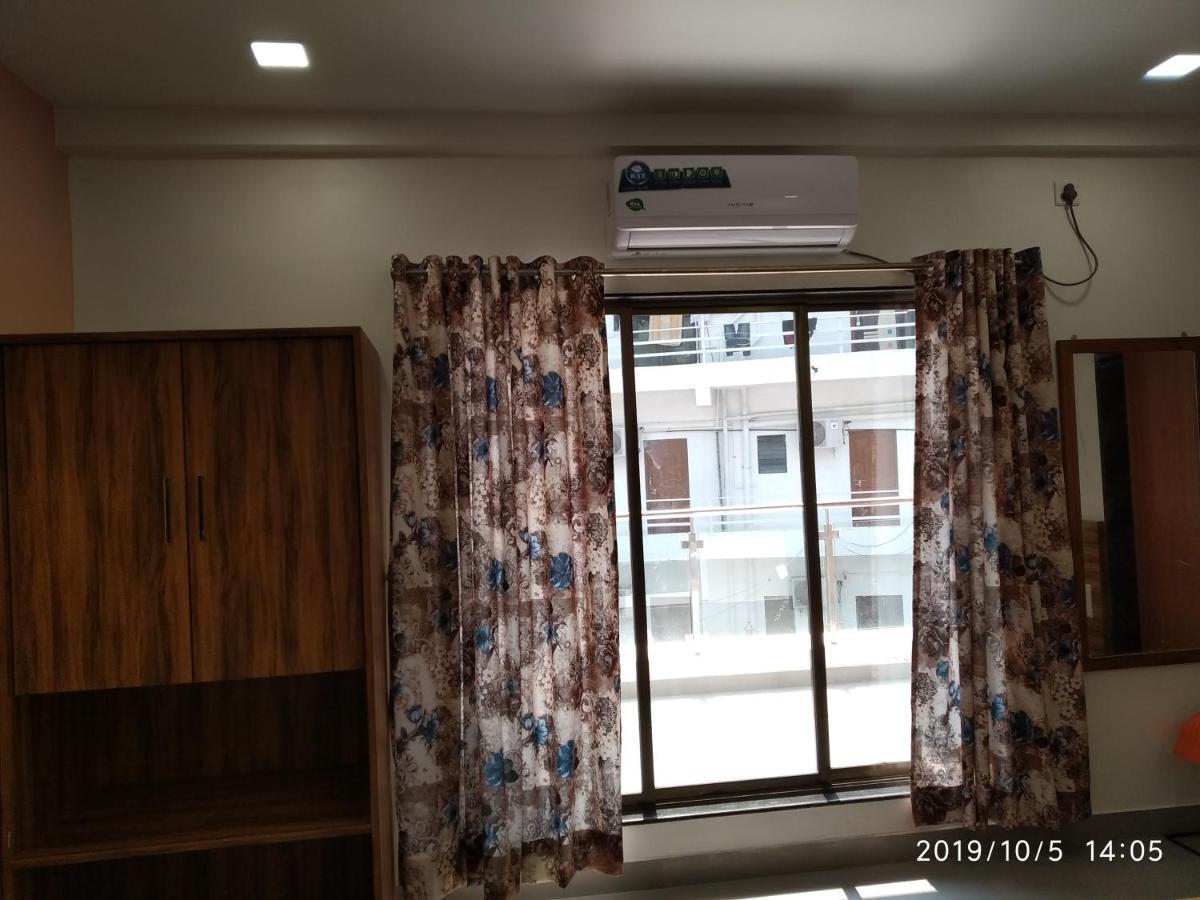 Lotus Hotel Nagaon Beach Alibag Bagian luar foto